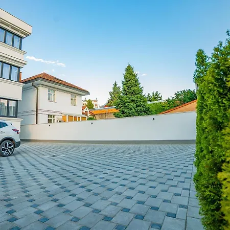 Zoe ノヴィ・サド